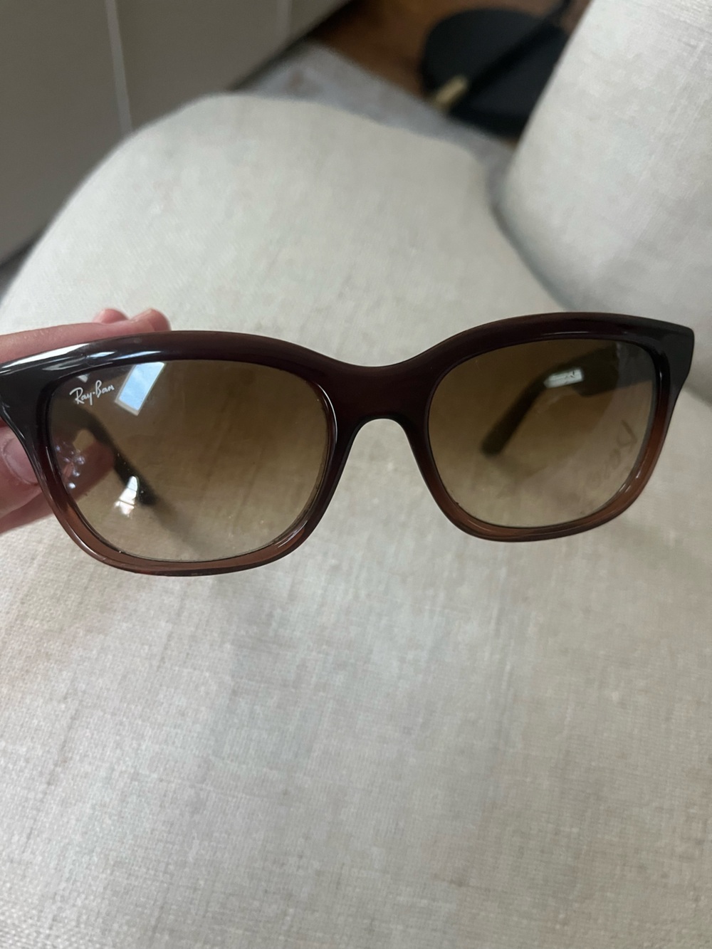 Ray-Ban Brown Gradient Oversized Sunglasses